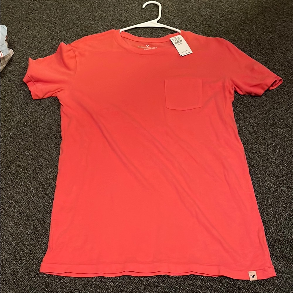 American Eagle Outfitters Red Crew Neck Short Sleeve Tee